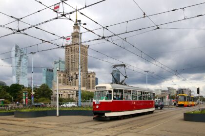 Tramwaj z Pałacem Kultury Fot. U.M. 